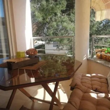 Sunny Apartment